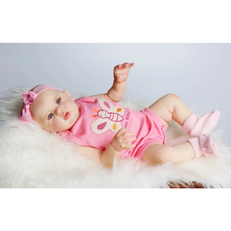 Boneca Bebê Reborn Abigail 48cm Corpo de Silicone